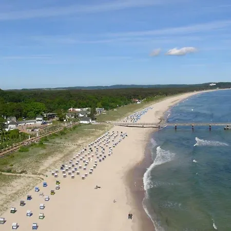 Terrasse, Gratis Nutzung Vom Ahoi Erlebnisbad Und Sauna In Sellin - Meeresblick 77 Appartement Goehren (Ruegen)