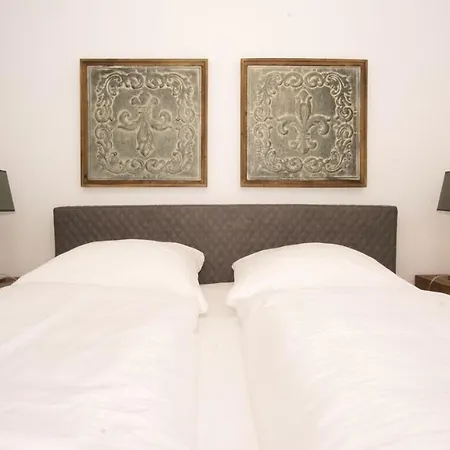 Terrasse, Gratis Nutzung Vom Ahoi Erlebnisbad Und Sauna In Sellin - Meeresblick 77 Appartement