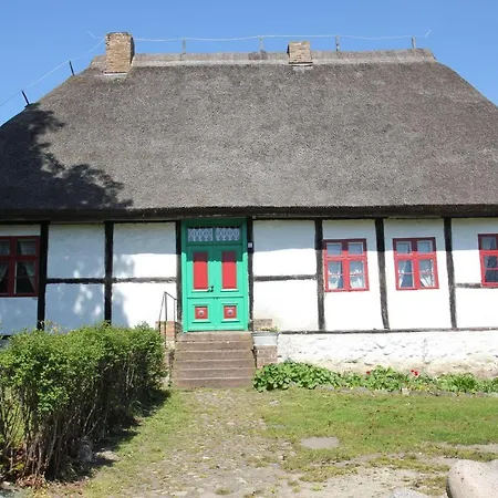 Terrasse, Gratis Nutzung Vom Ahoi Erlebnisbad Und Sauna In Sellin - Meeresblick 77 Appartement Goehren (Ruegen)